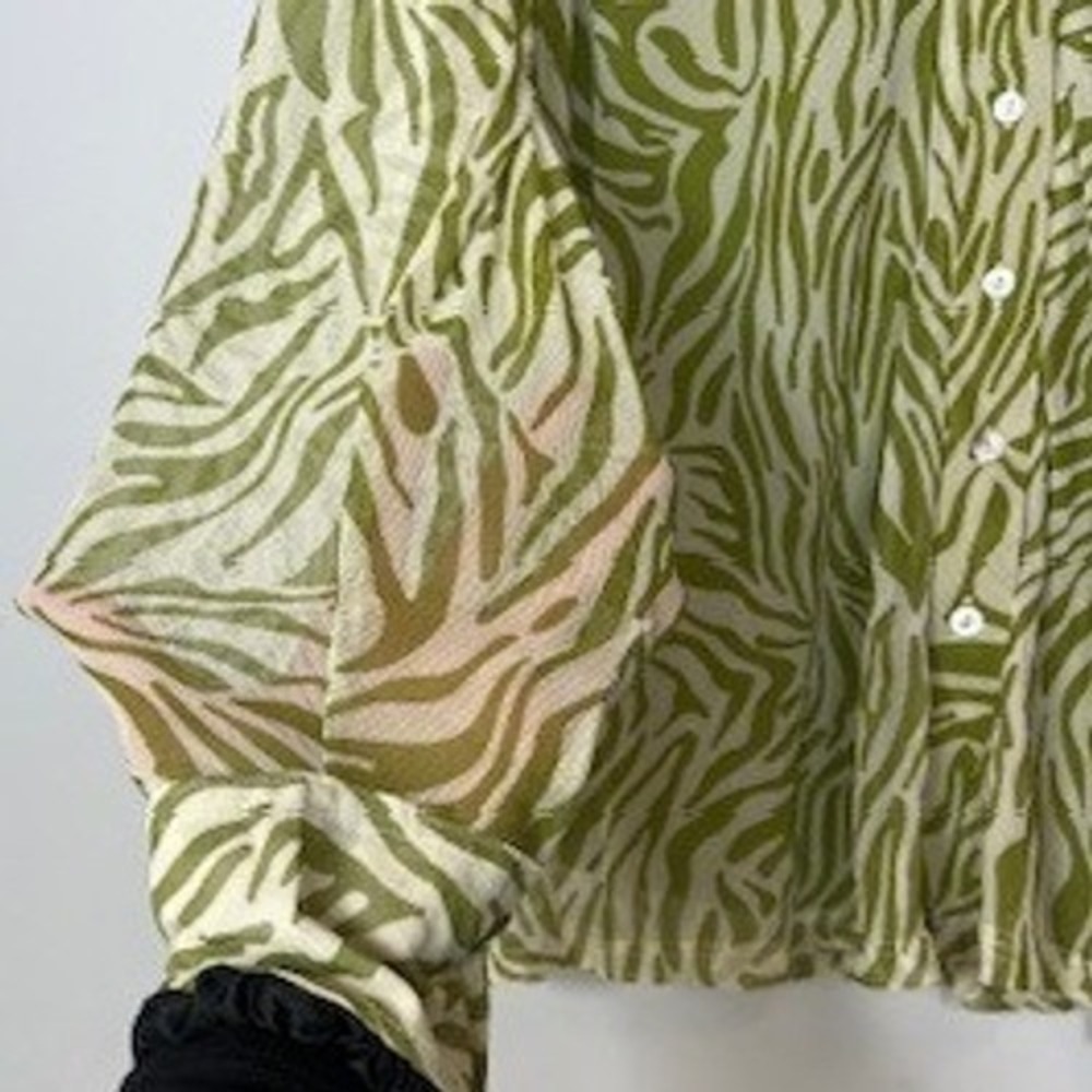 Joie Women's Bright Green Cream‎ Zebra Bold Long Sleeve Button Down Shirt Boho - Picture 3 of 7